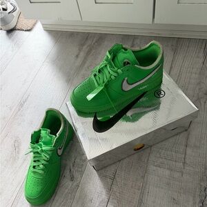 Nike offwhite af1  with Silver box 
Not original box